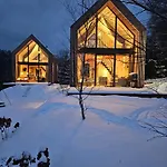 Pod Lasem - Sosnowy Hébergement de vacances Stronie Śląskie