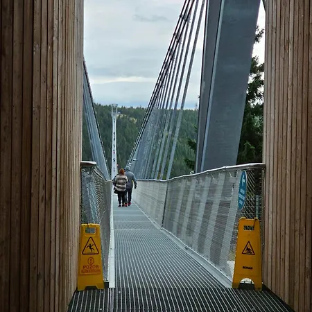 Pod Lasem - Sosnowy * Stronie Śląskie