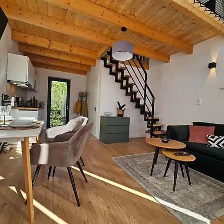 بيت للعطل Pod Lasem - Sosnowy Stronie Śląskie